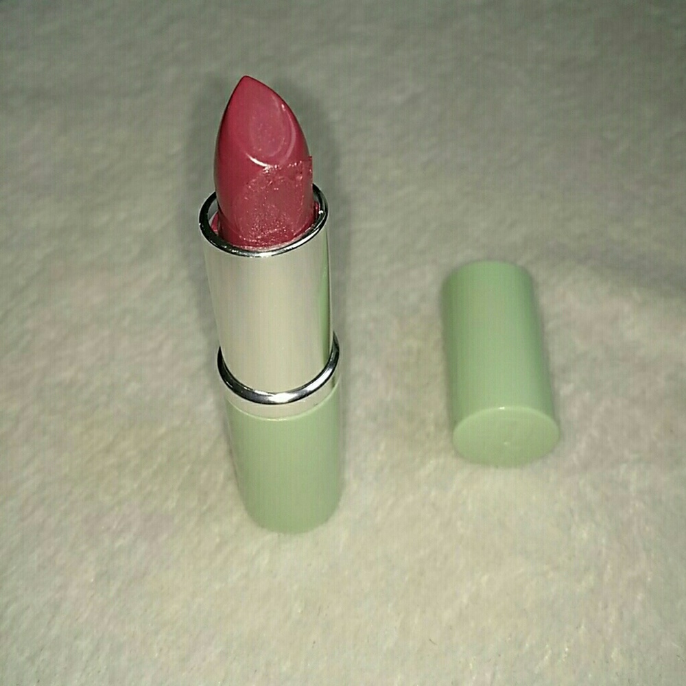 Clinique full size lipstick